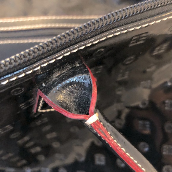 ARCADIA Patent leather purse - Picture 5 of 6